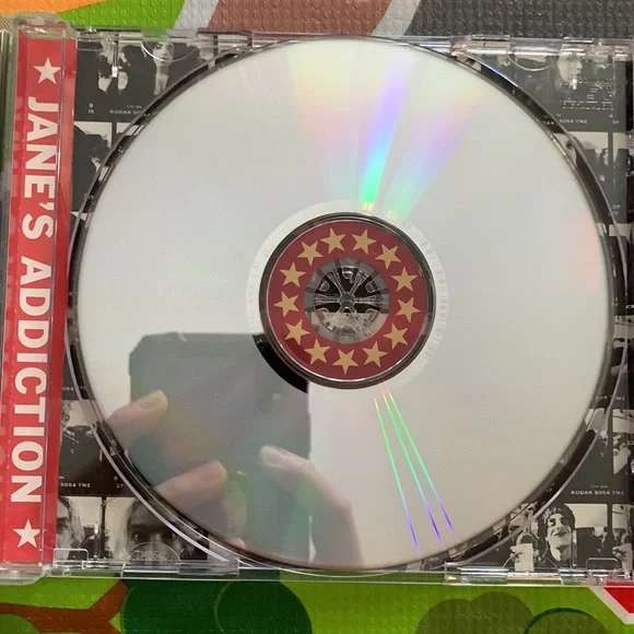 Jame’s Addiction Kettle Whistle CD - Picture 3 of 4